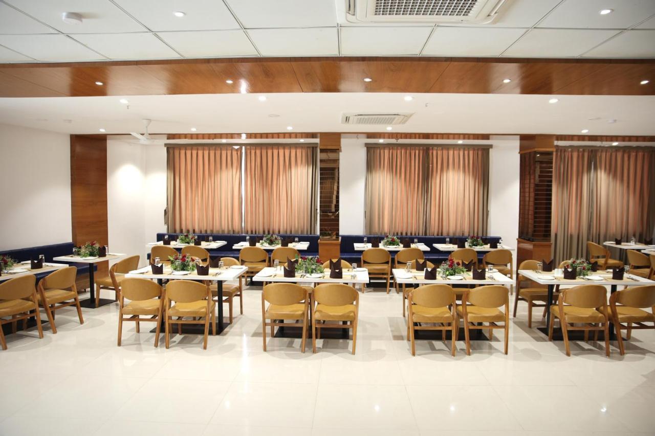 Lords Eco Inn, Ambaji المظهر الخارجي الصورة