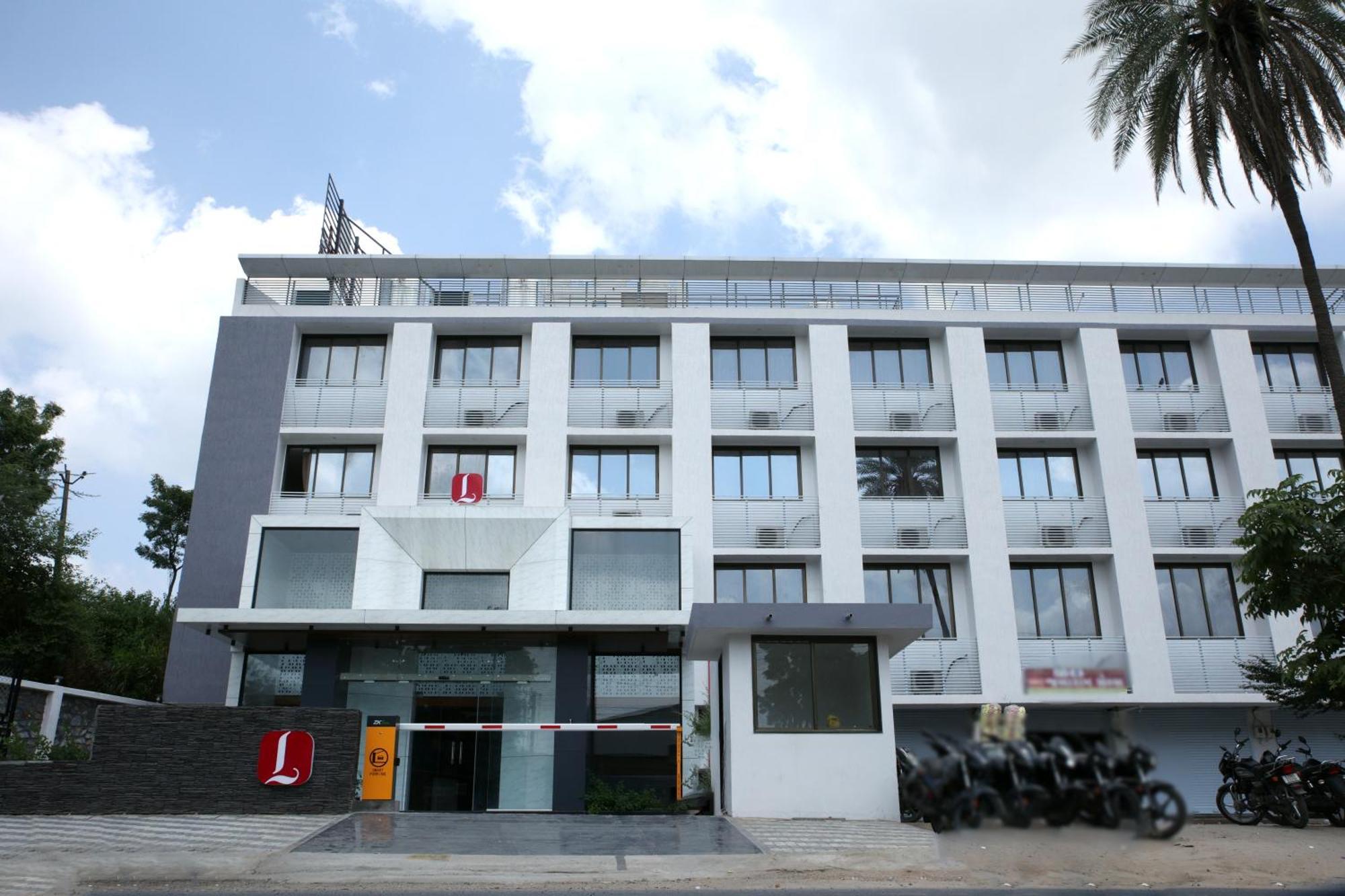 Lords Eco Inn, Ambaji المظهر الخارجي الصورة